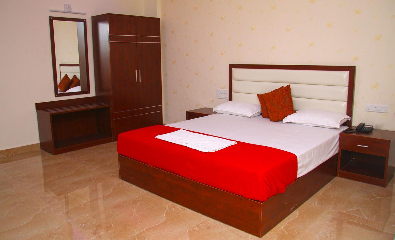 Hotel Kateel International Karkal Zewnętrze zdjęcie